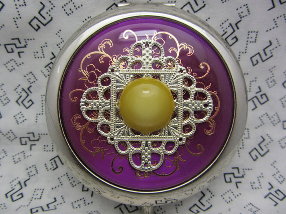 Compact Mirror Golden Girl