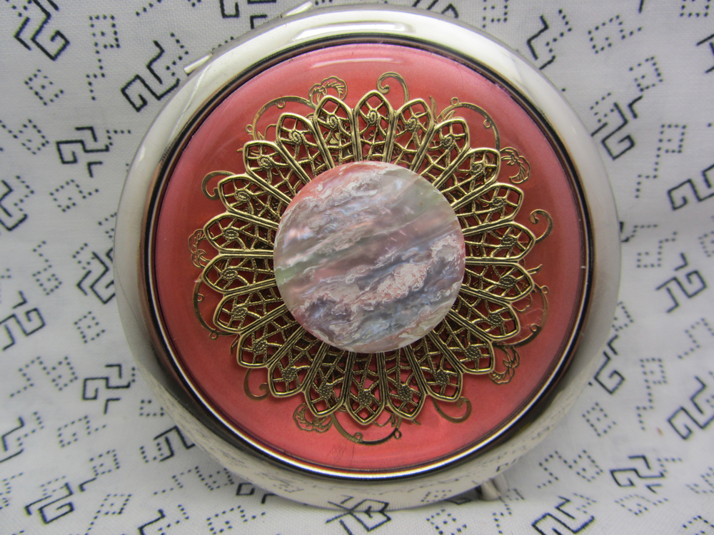 Compact Mirror Sunset